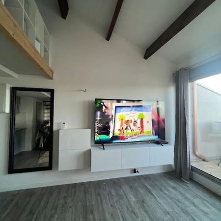 Appartement Terrasse Belle Vue En Duplex Parking Sete Exterior photo
